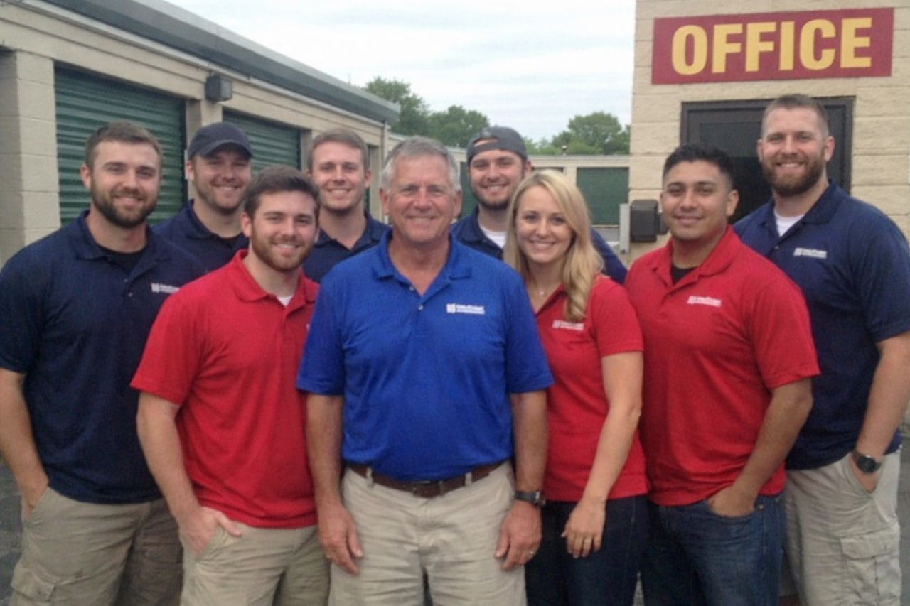 Water damage restoration professionals in Bethesda, MD